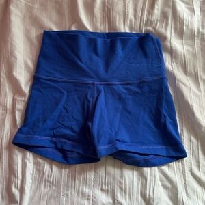 Aritzia shorts